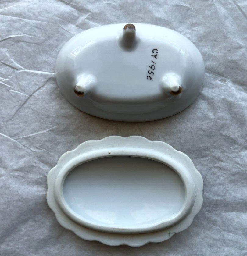 Vintage German Porcelain Oval Footed Trinket Box with Lid - circa 1935 - Image 5