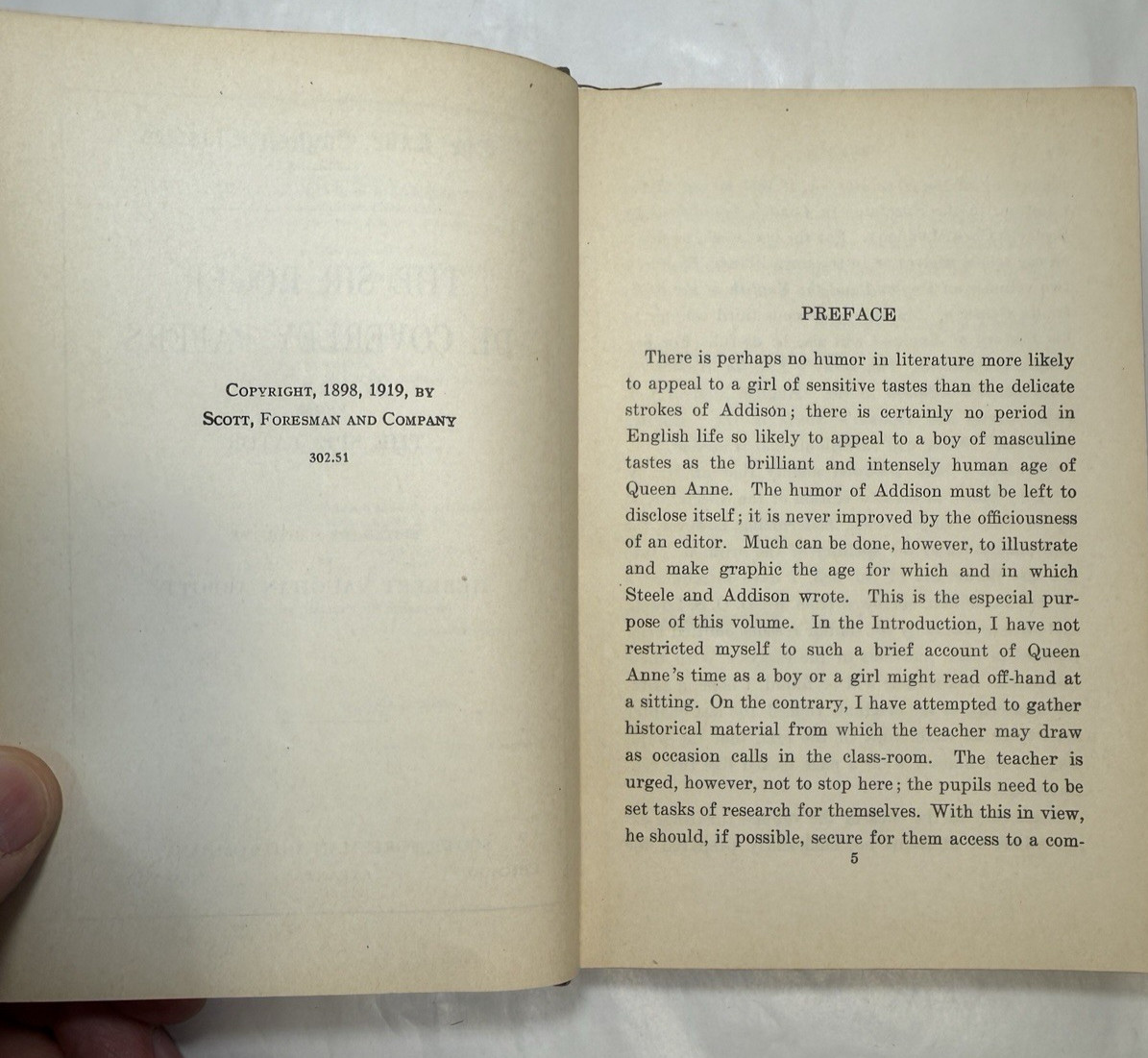 The Sir Roger de Coverley Papers - Abbott - Lake English Classics - 1919 - Image 3