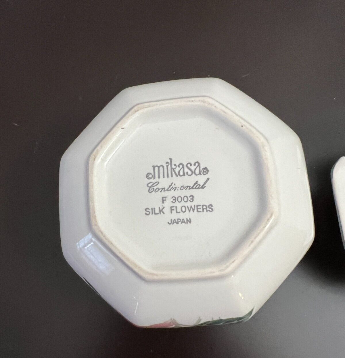 Mikasa Continental Pattern: SILK FLOWERS F3003 Sugar Bowl with Lid - Image 7