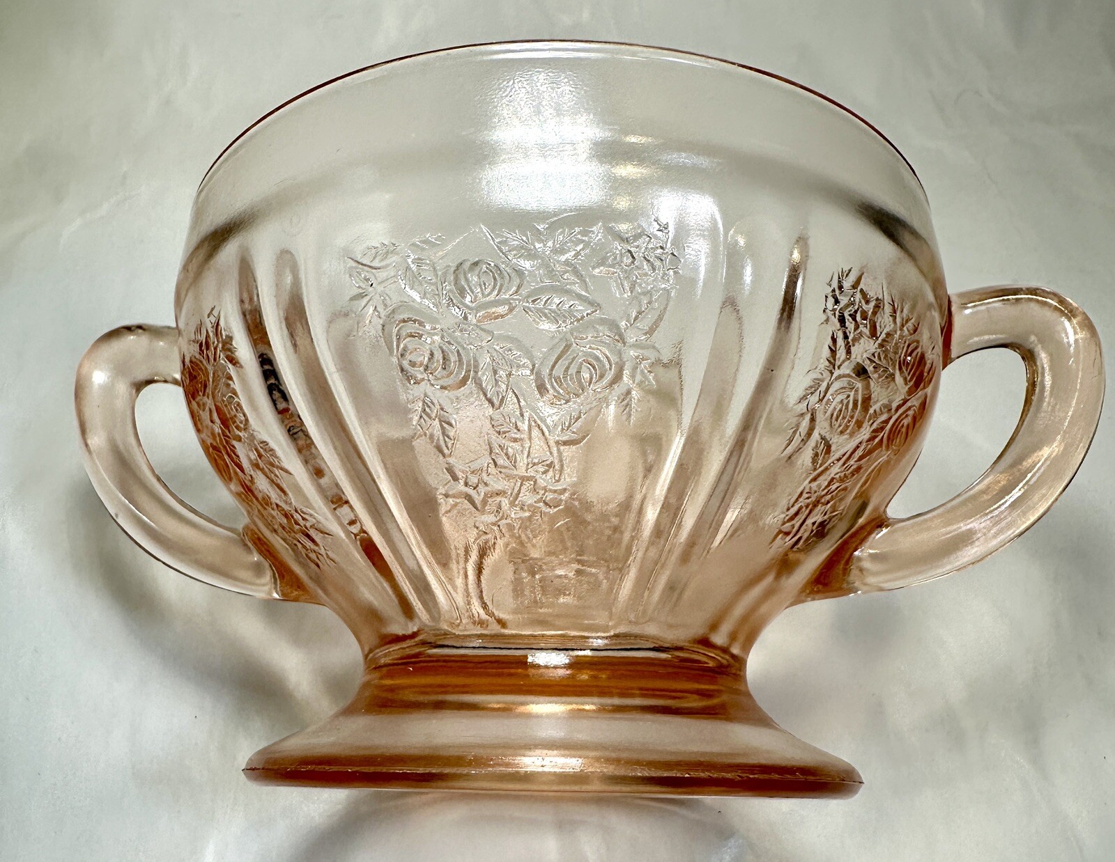 Federal Sharon Cabbage Rose Pink Depression Glass Sugar Bowl - Image 5
