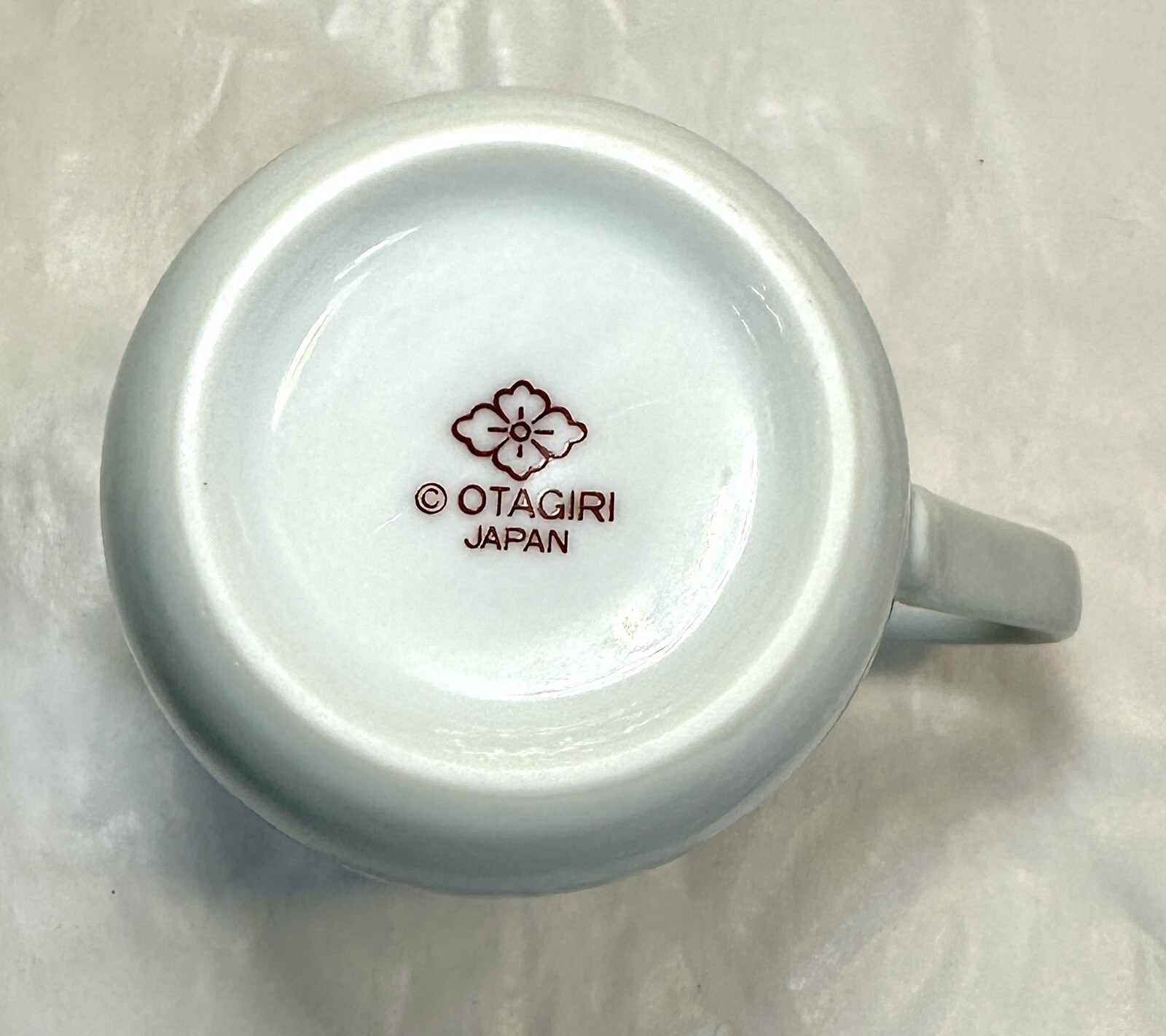 Vintage OTAGIRI Japan Strawberries & Blossom Gold Rim China Mug - 8 oz. - Image 4