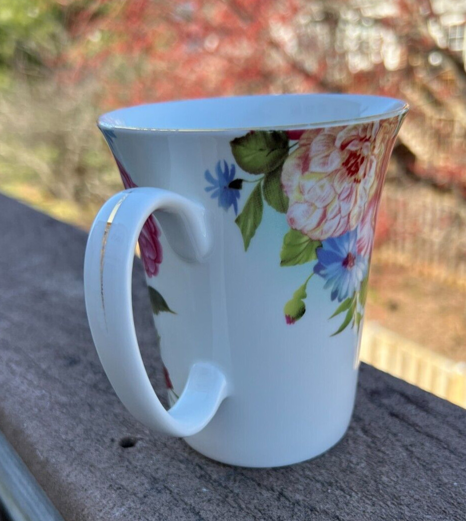 Bella Lux Bone China Mug With Roses - EUC - Image 1
