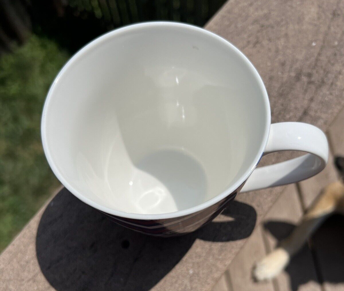 Pfaltzgraff Nautical Red White and Blue Mug -- Immaculate - Image 3