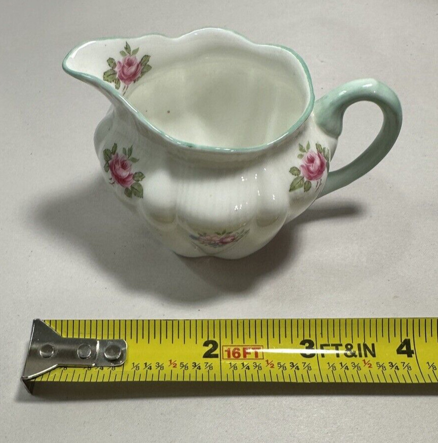 Shelley UK Creamer Vintage Bone China - Rd 272101 - Image 1