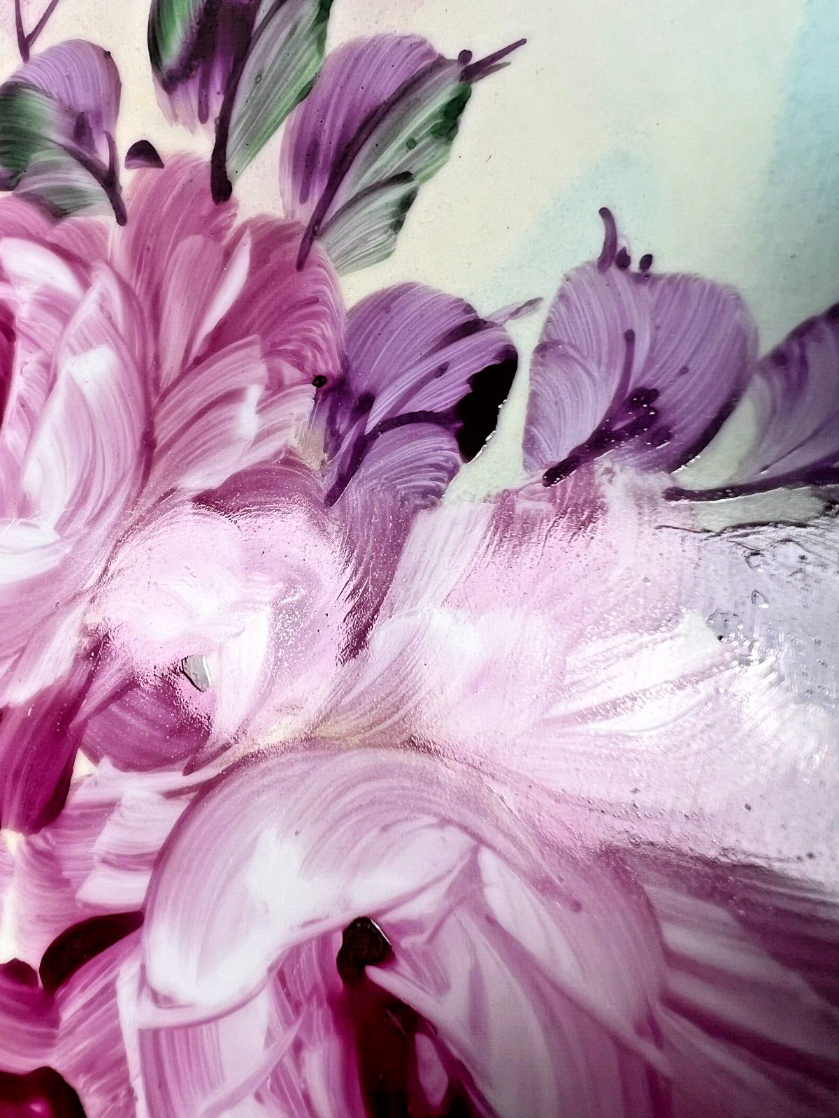 Faux Limoges Hand Painted Plate Purple and Violet Flowers 11.5 inches - Image 4