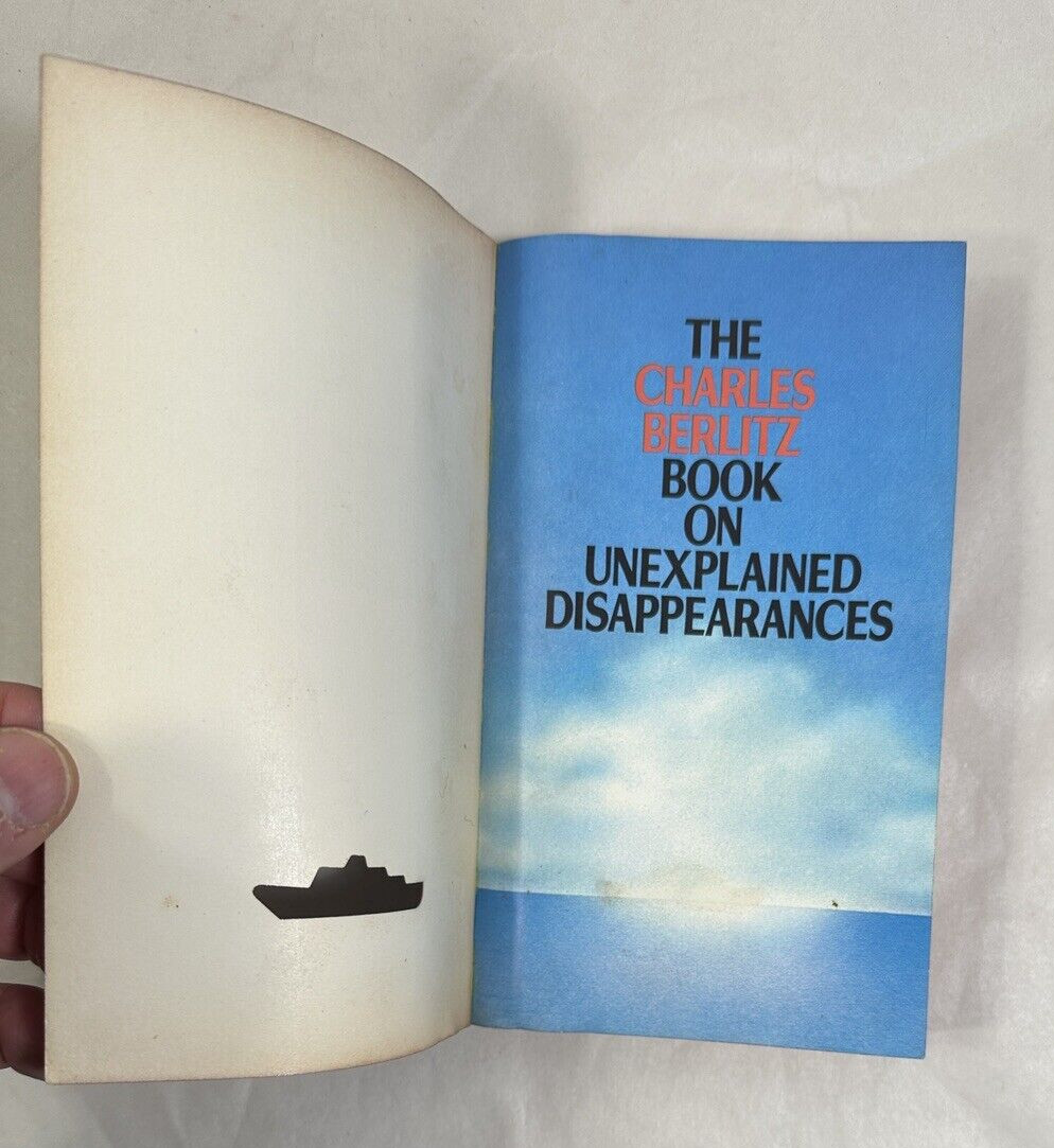 THE BERMUDA TRIANGLE by Charles Berlitz 1975 First Avon Edition Paperback Book - Image 1