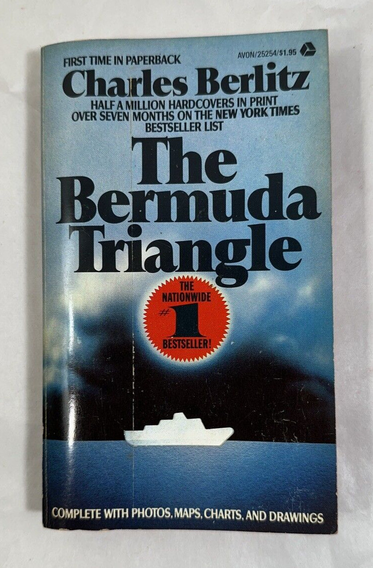 THE BERMUDA TRIANGLE by Charles Berlitz 1975 First Avon Edition Paperback Book