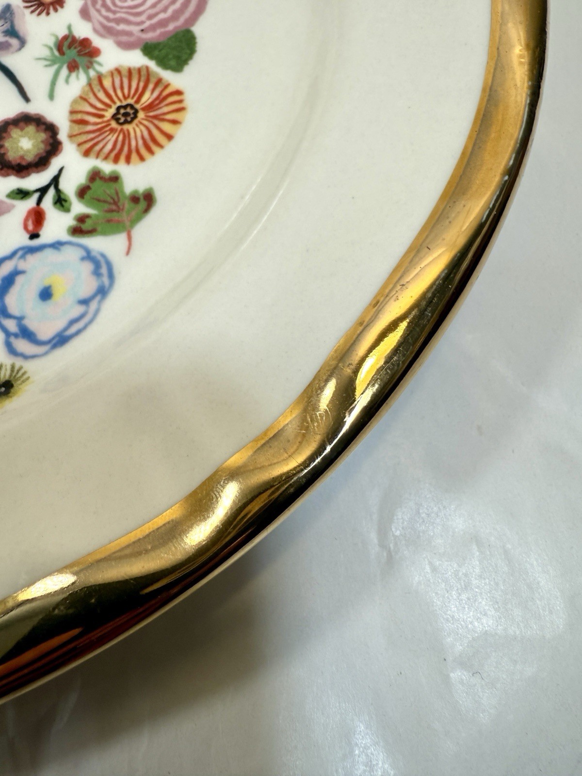 Anthropologie Plate /   Nathalie Lete / Forever Heart Flowers / Gold Trim - 10" - Image 3