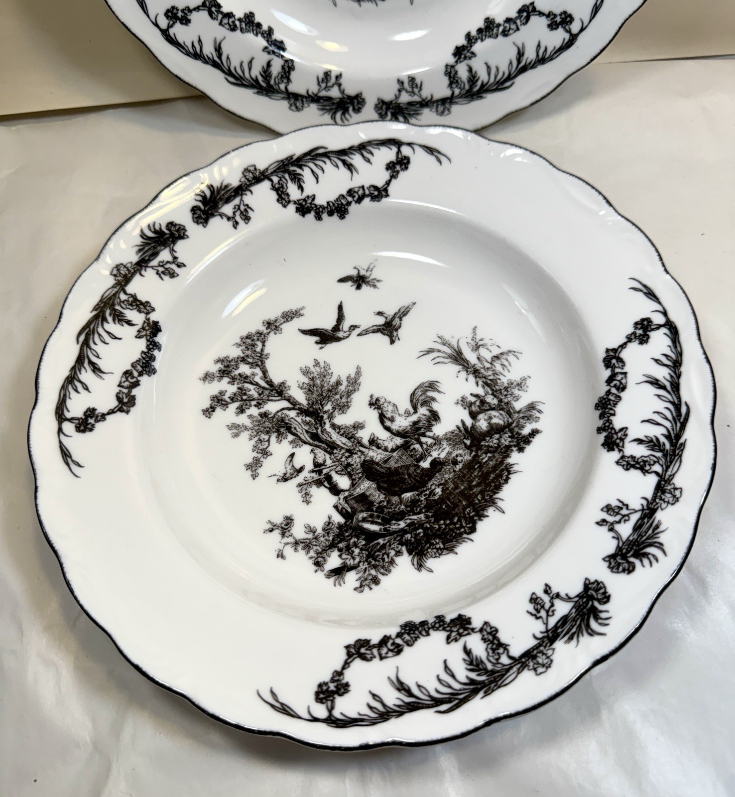 Aux Au Provence Rooster Soup Pasta Bowls Black French Country - Set of 2 - Image 2