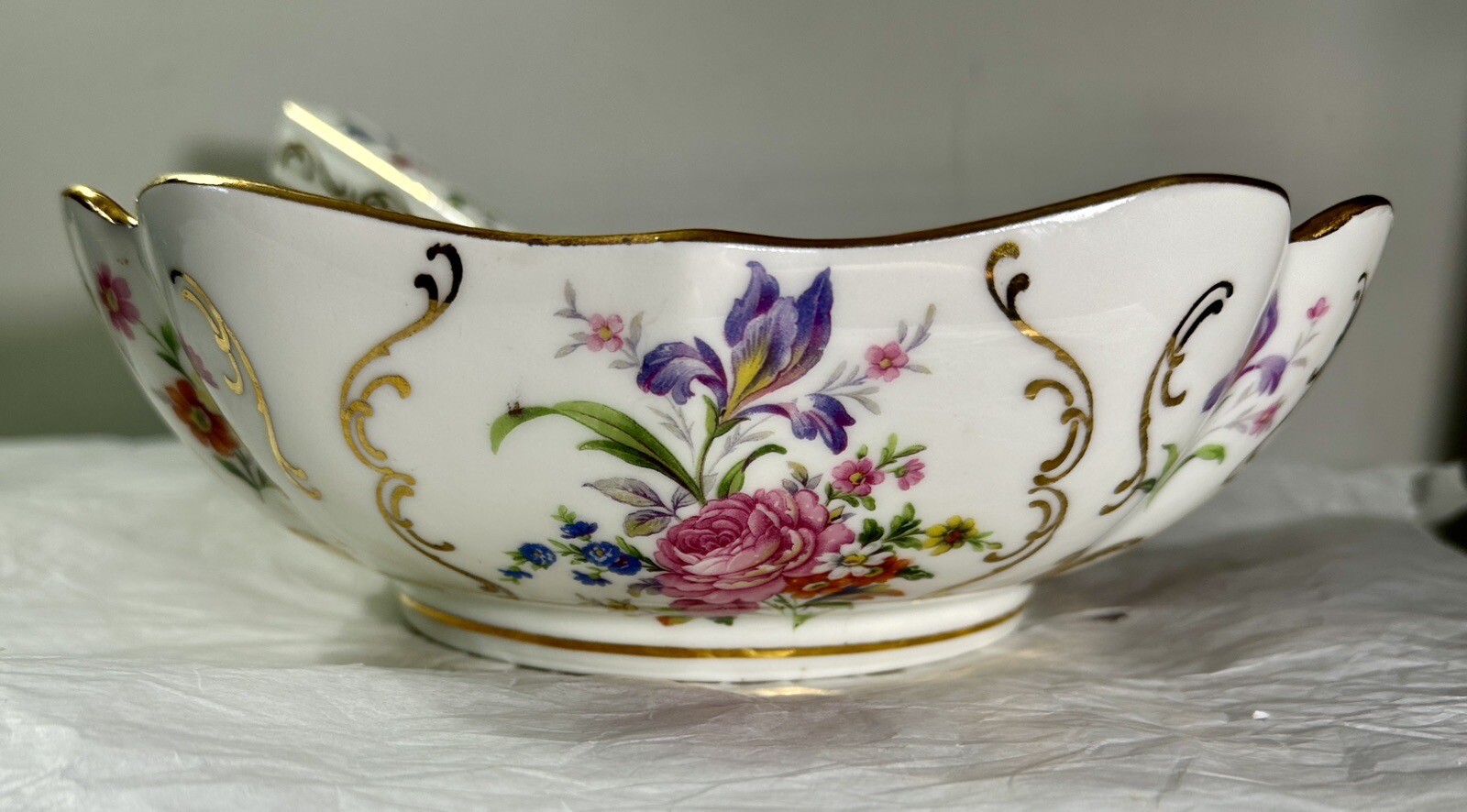 France Louis Lourioux Foecy Serving Bowl and Ladle - Gold Trim - Immaculate - Image 6