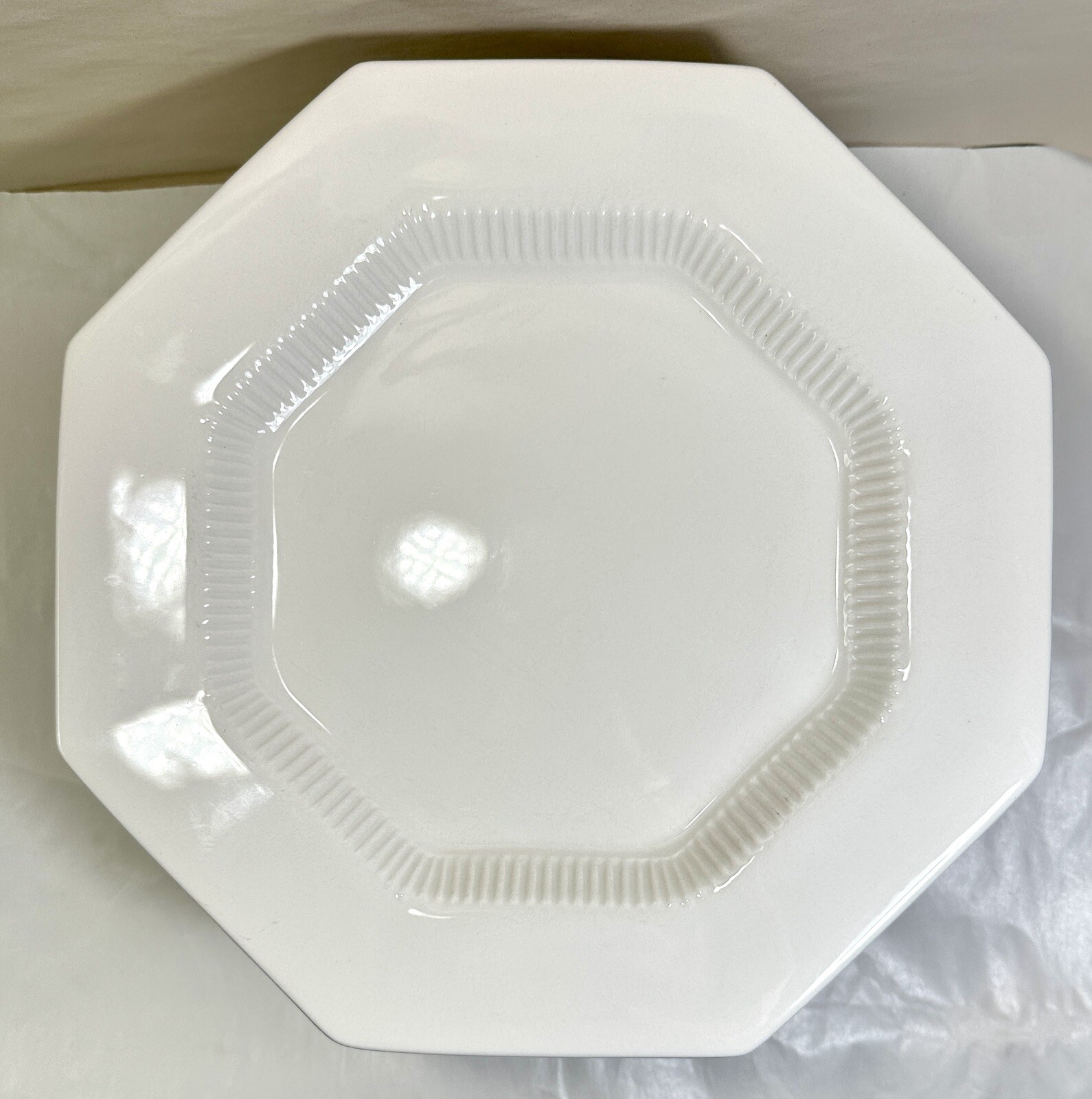 Independence Ironstone Interpace Dinner Plate - 10-5/8" - Immaculate - White - Image 3