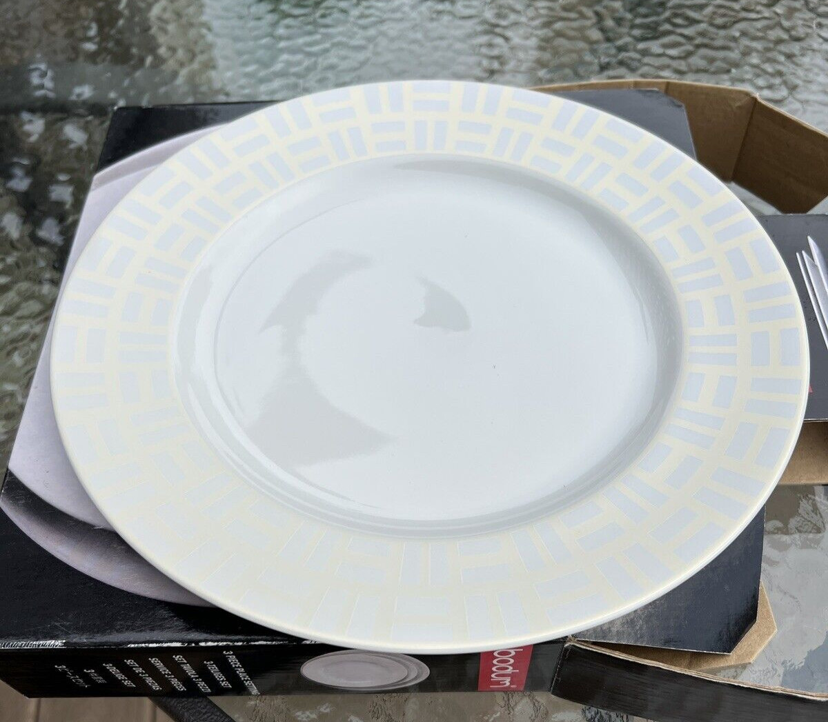 One Bodum Porcelain Place Setting - Dinner Plate, Bowl and Salad Plate - NIB - Image 7