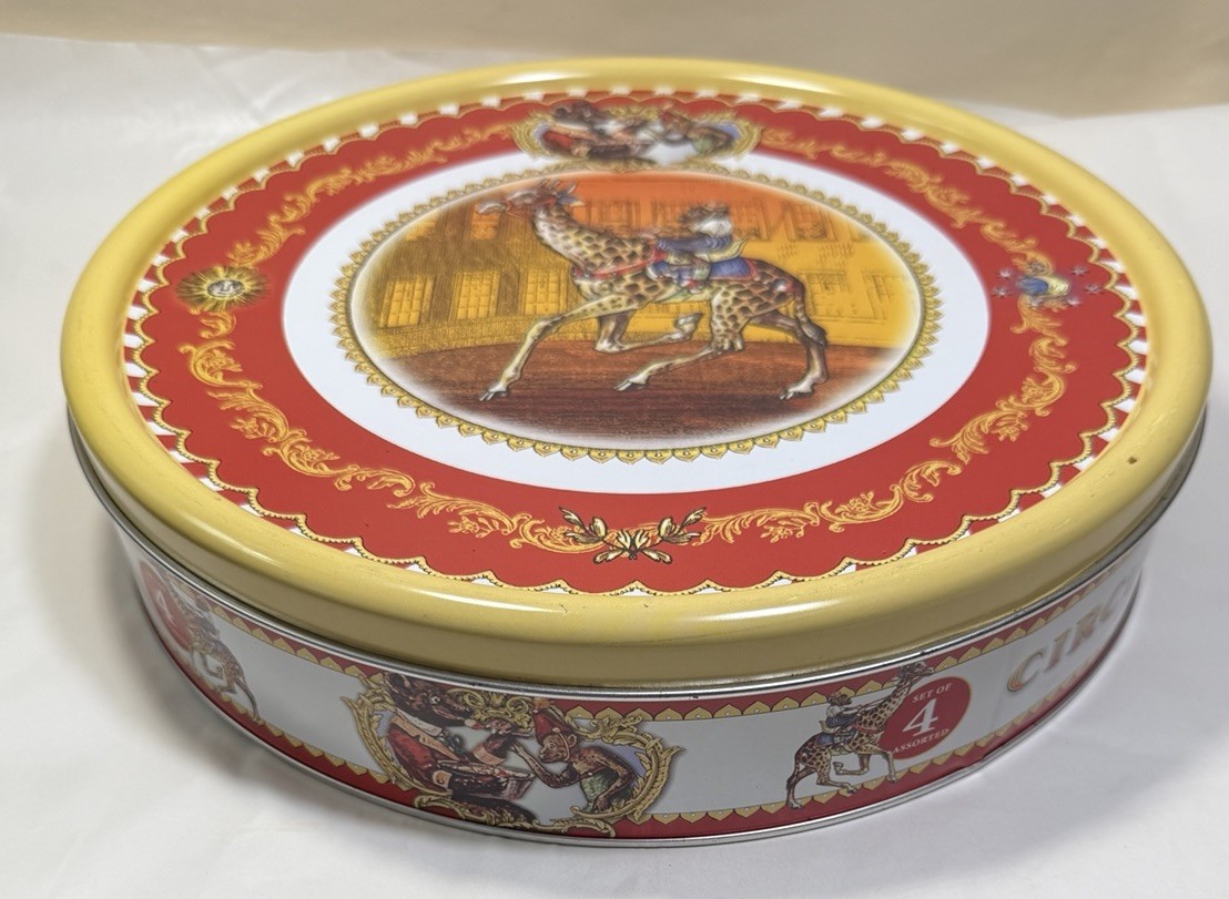 Restoration Hardware Circus Party Tin Plates, 4-Pack, 10” - UNUSED - Image 1