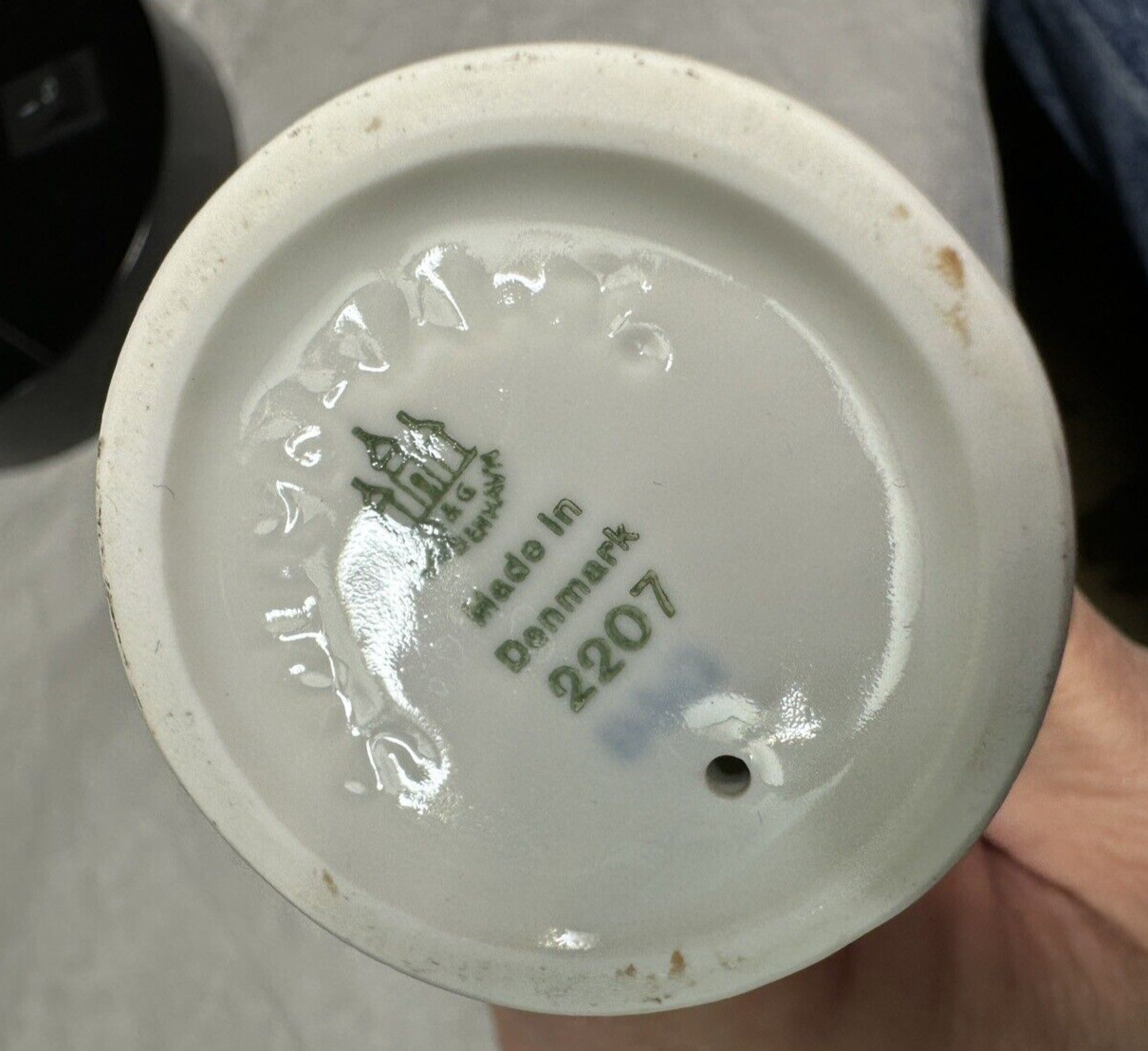 Three (3) Bing & Grondahl Baby Boy Figurines SV. LINDHART - #2207, #2208, #2209 - Image 6