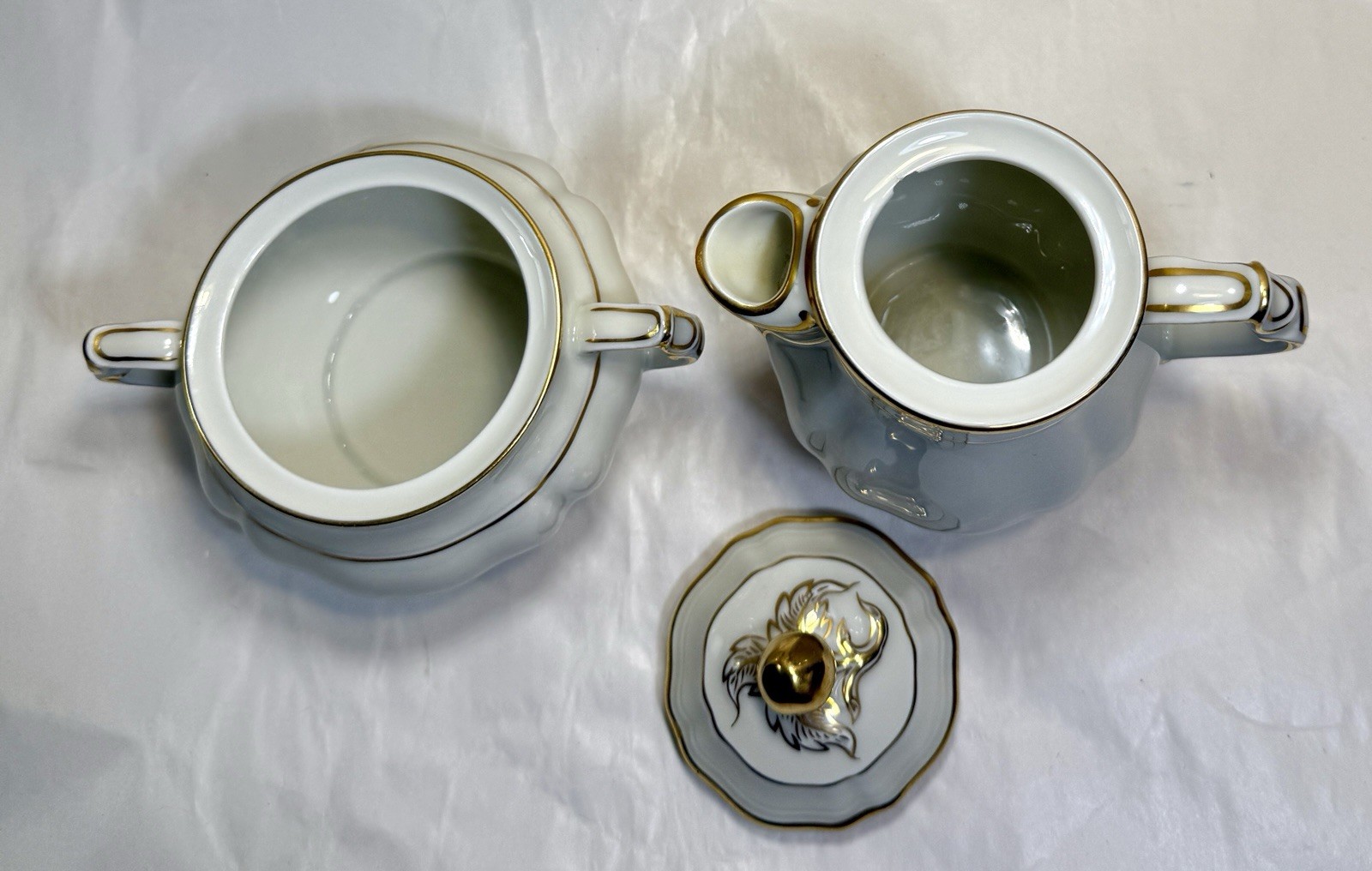 Bernardaud Limoges Louis XV Creamer and Sugar Bowl - Image 2