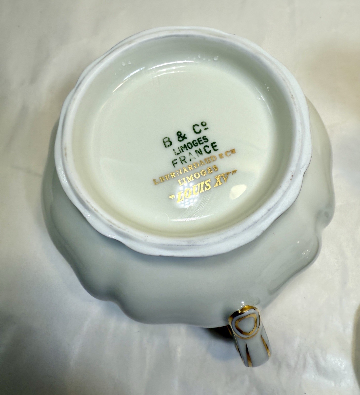 Bernardaud Limoges Louis XV Creamer and Sugar Bowl - Image 5