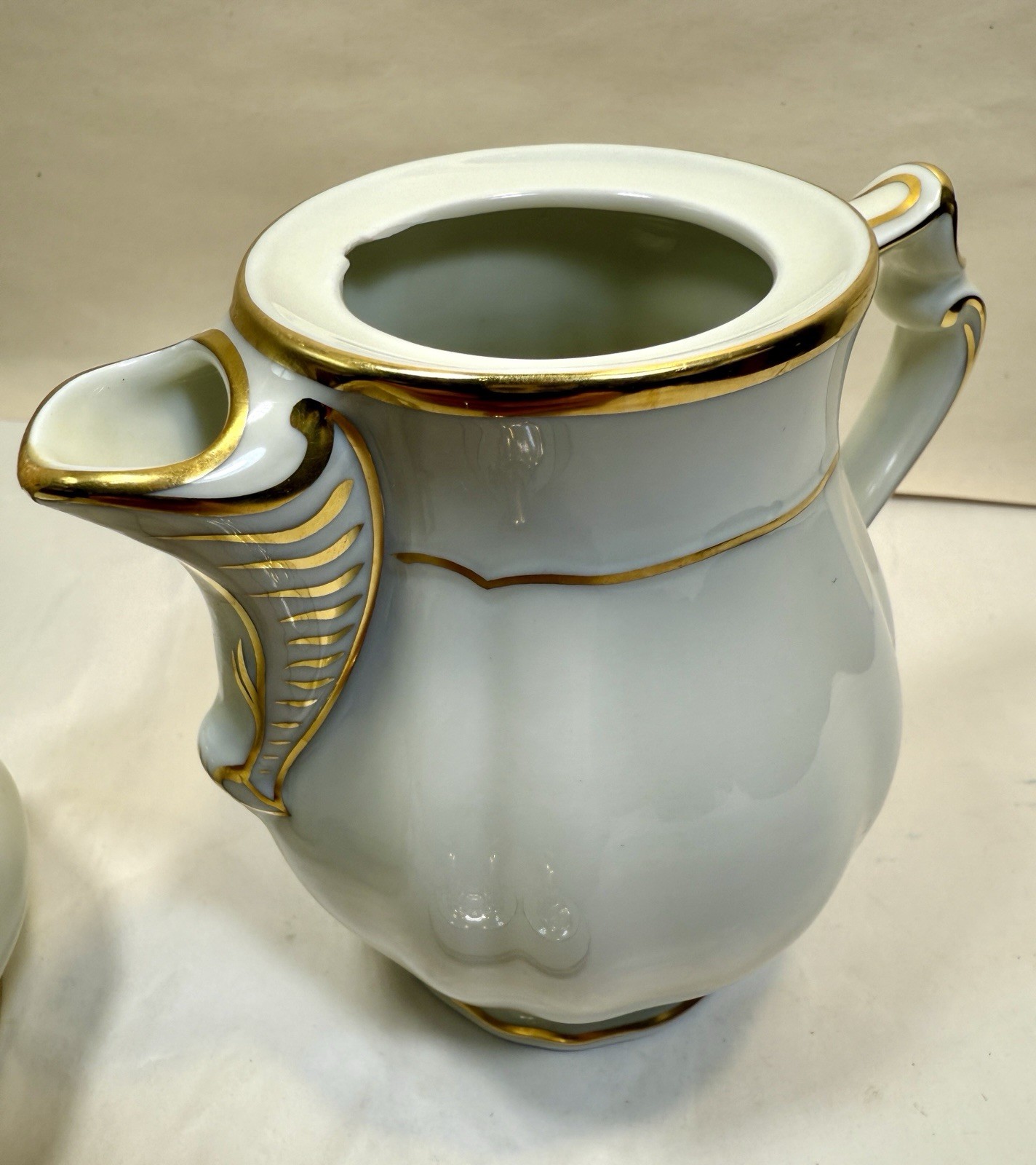 Bernardaud Limoges Louis XV Creamer and Sugar Bowl - Image 6