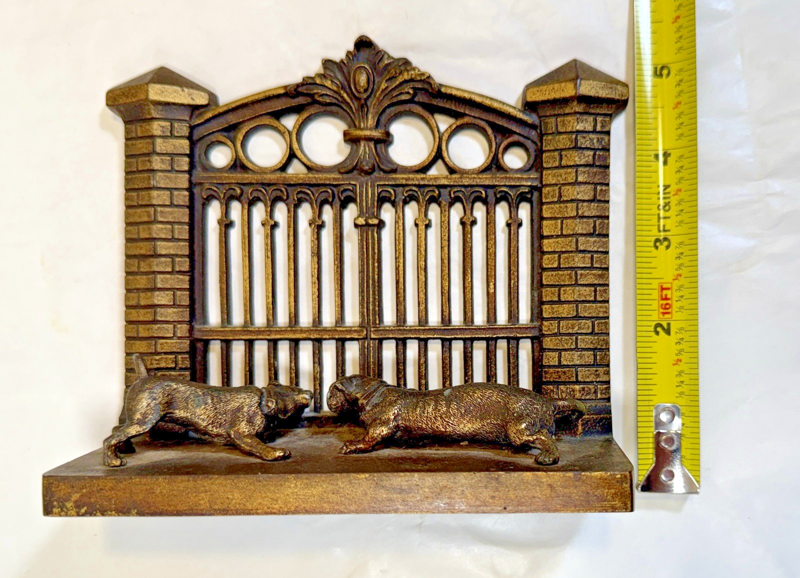 B&H Bookends - Dogs at the Gate - Image 4