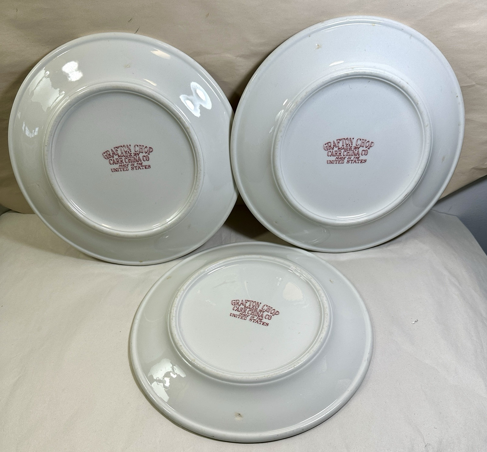 Set of Three (3) Red Willow Grafton Chop Dinner Plates - 10-3/8" - Carr China - Image 6