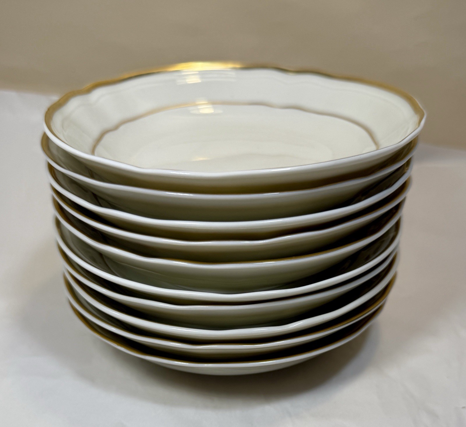 Set of 10 Limoges L.Bernardaud Louis IV Fruit / Dessert (Sauce) Bowls - 5-3/8"