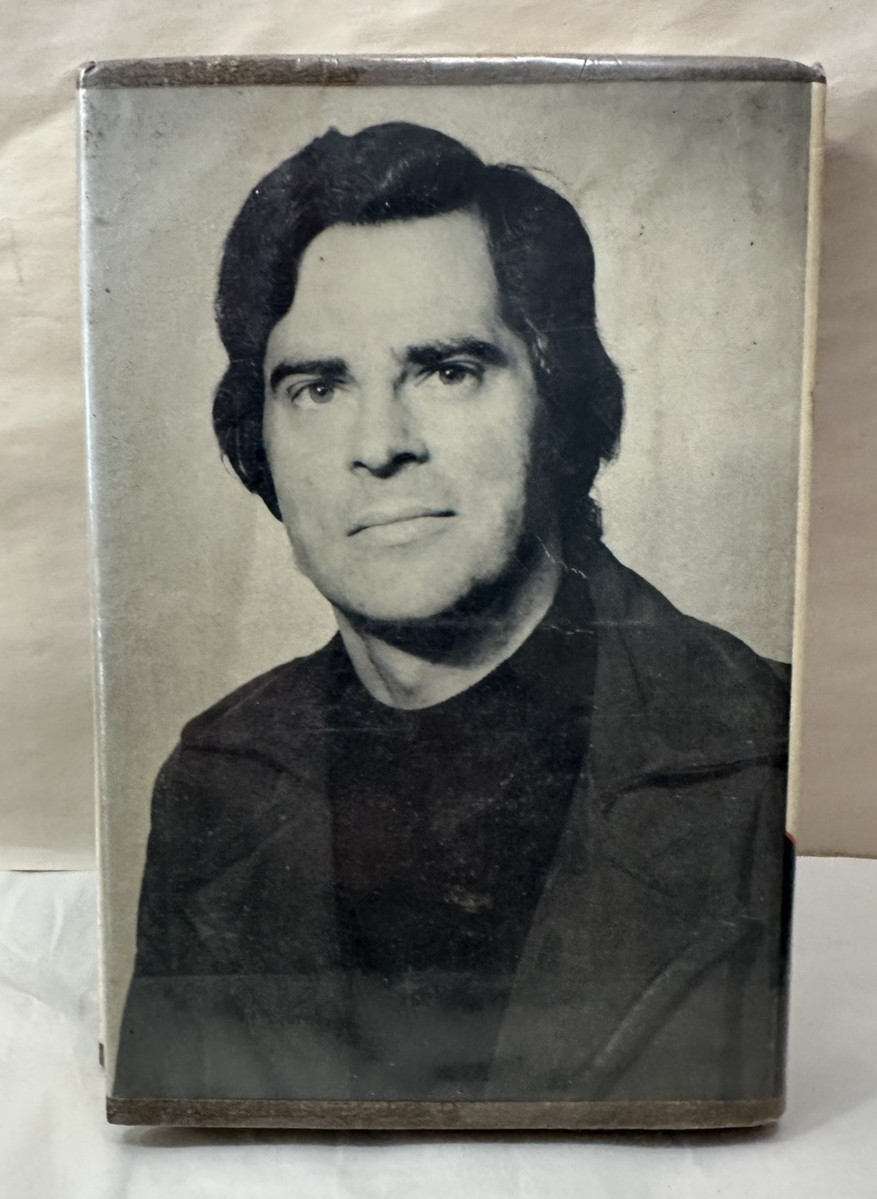 Executive Privilege - Geoffrey Perrett 1974 Hardcover Edition Dust Jacket - Image 7