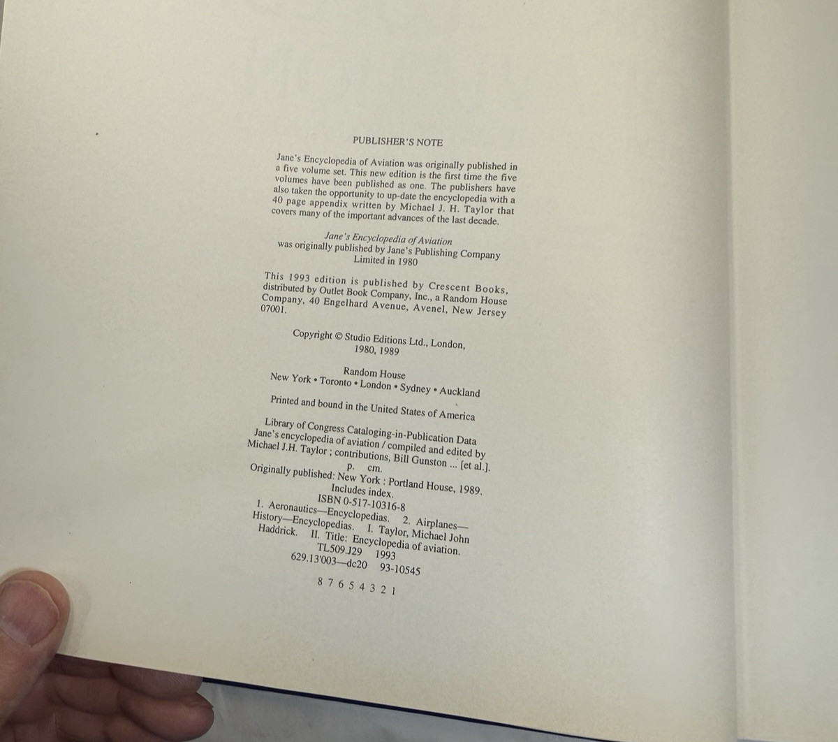 Jane’s Encyclopedia Of Aviation - 1993 HC - Five Volumes In One Plus Supplement - Image 3