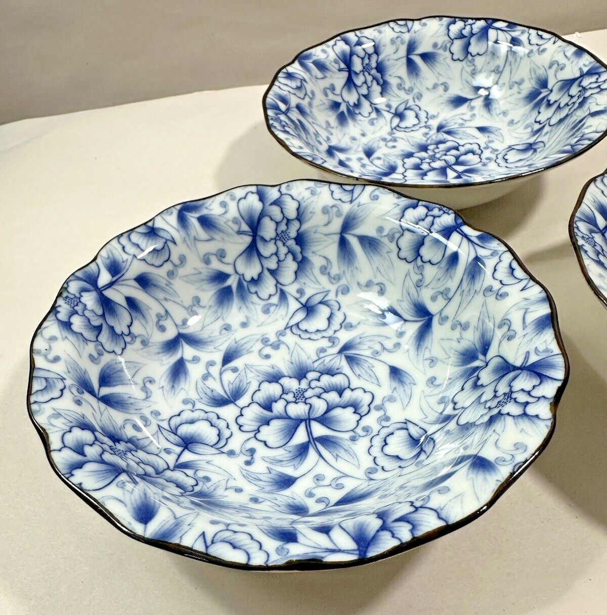 Set of 5 Blue and White Porcelain JAPANESE Bowls - 5 1/2 Inches - Immaculate - Image 3