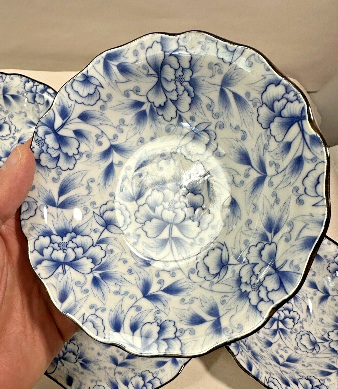 Set of 5 Blue and White Porcelain JAPANESE Bowls - 5 1/2 Inches - Immaculate - Image 6