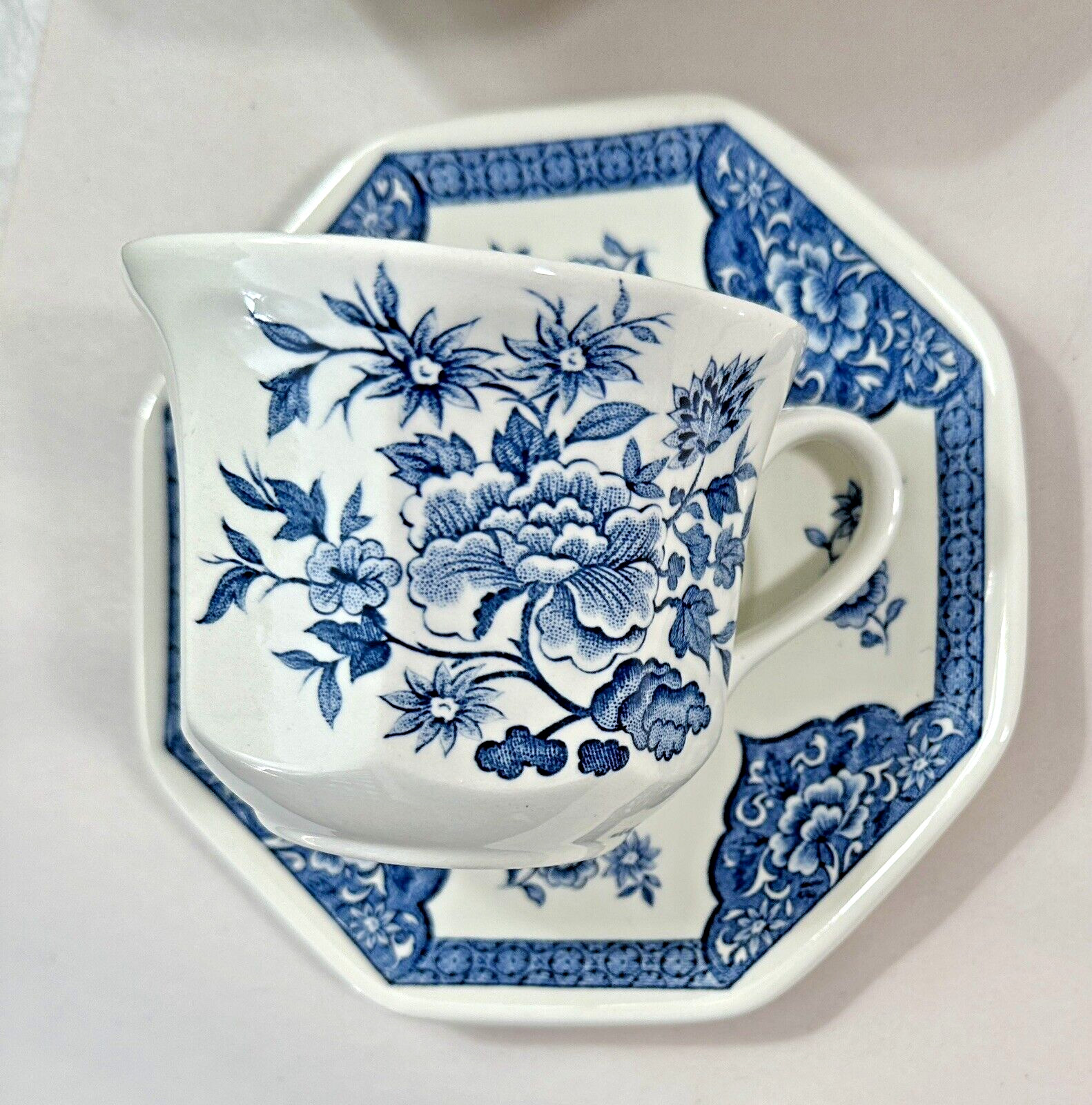 Old Pekin Octagon Blue J & G Meakin Royal Staffordshire - One Place Setting - Image 7