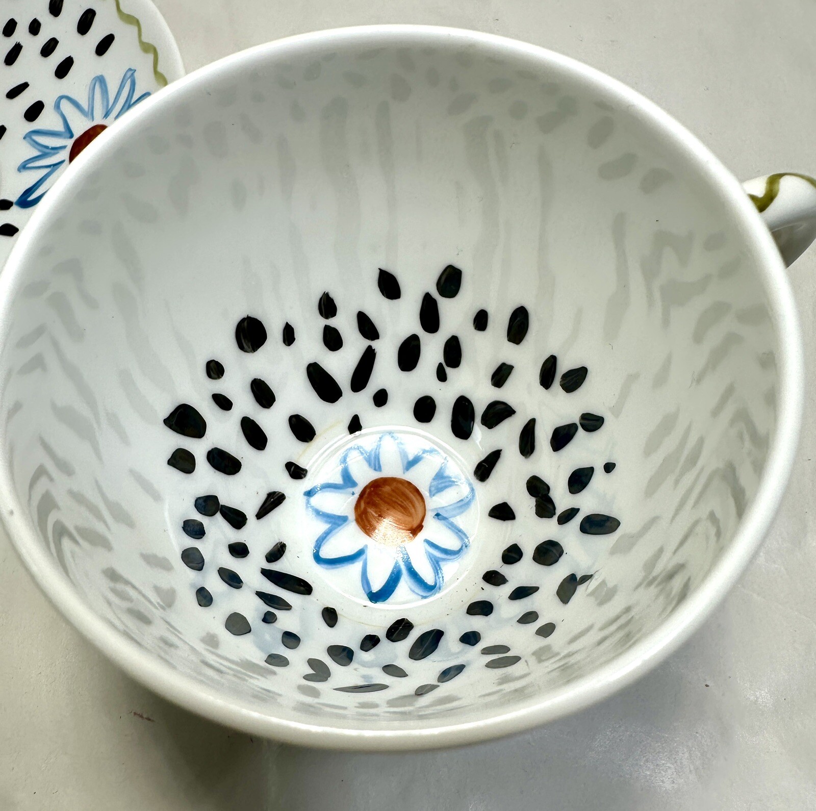 Angelica Bell 1934 Foley England Bone China Tea Cup & Saucer - Mint - Image 5