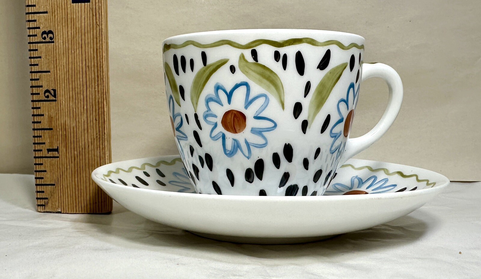 Angelica Bell 1934 Foley England Bone China Tea Cup & Saucer - Mint - Image 10