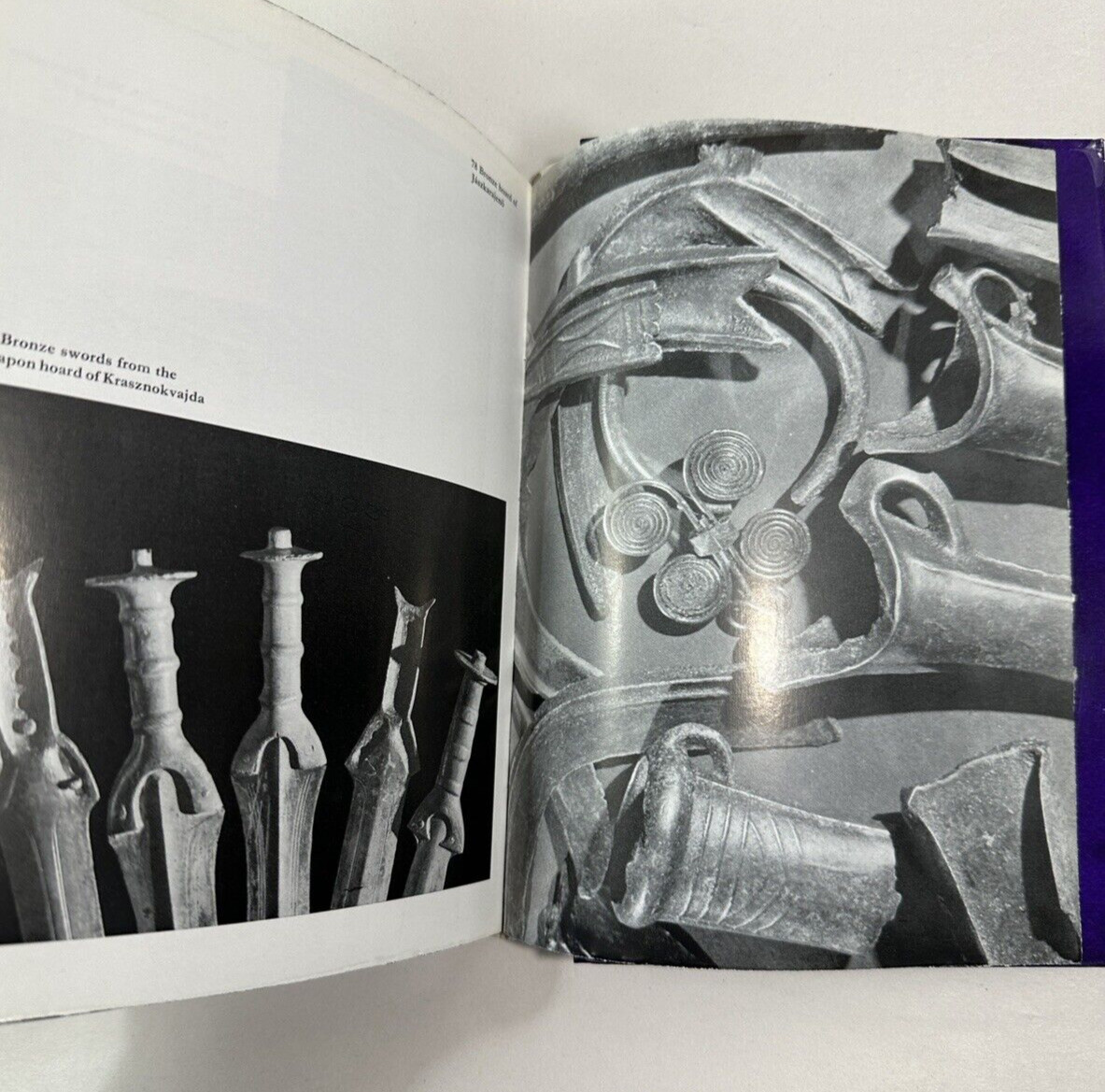 The Bronze Age In Hungary By Tibor Kovacs - 1977 - Image 2