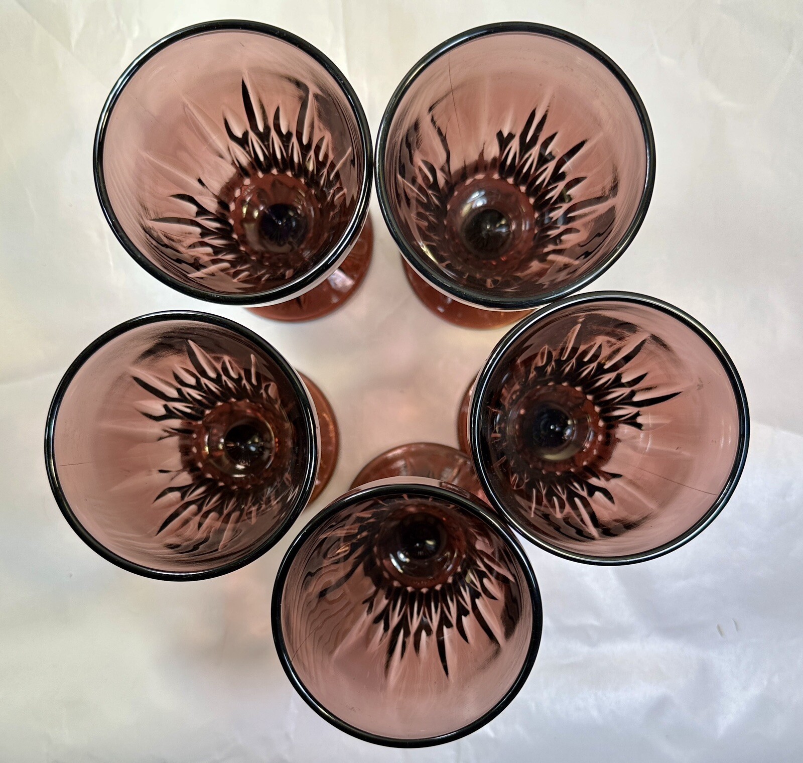 Five (5) Hazel Atlas Moroccan Amethyst 5.5" Footed Ice Tea Tumblers - Mint - Image 1