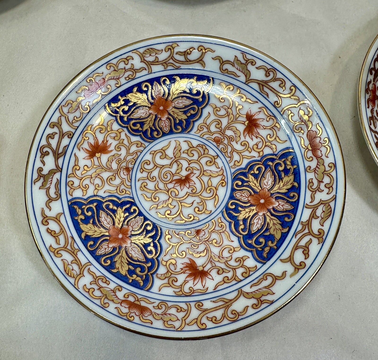 Set of Six (6) Vintage Japanese Fukusen Original Imari Demitasse Cups & Saucers - Image 6