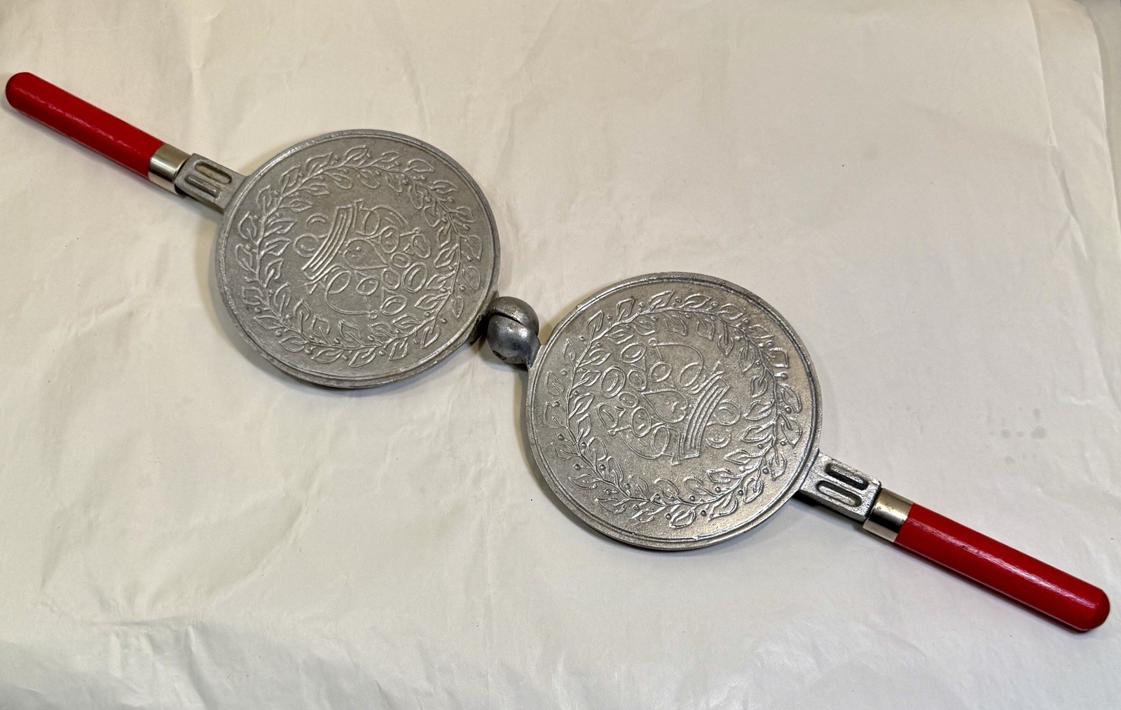 NORDIC WARE Cast Aluminum Scandinavian Krumkake Iron - Minneapolis - Image 2