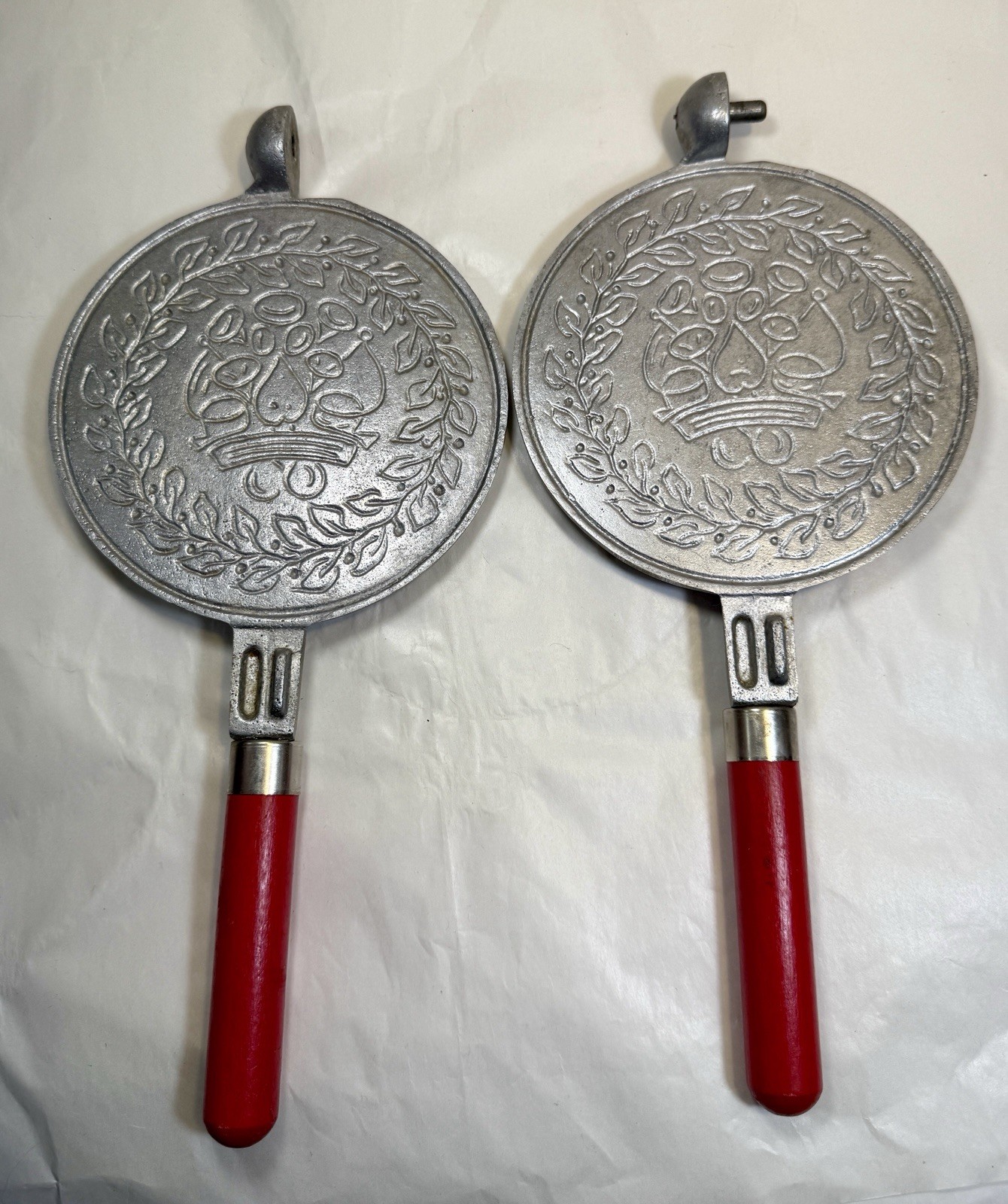 NORDIC WARE Cast Aluminum Scandinavian Krumkake Iron - Minneapolis - Image 3