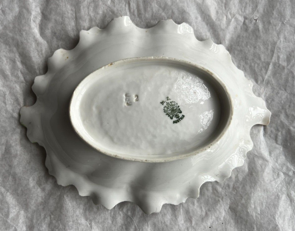 Antique MZ Austria Floral Leaf Nut Candy Condiment Trinket Dish Green Gold  - Image 1