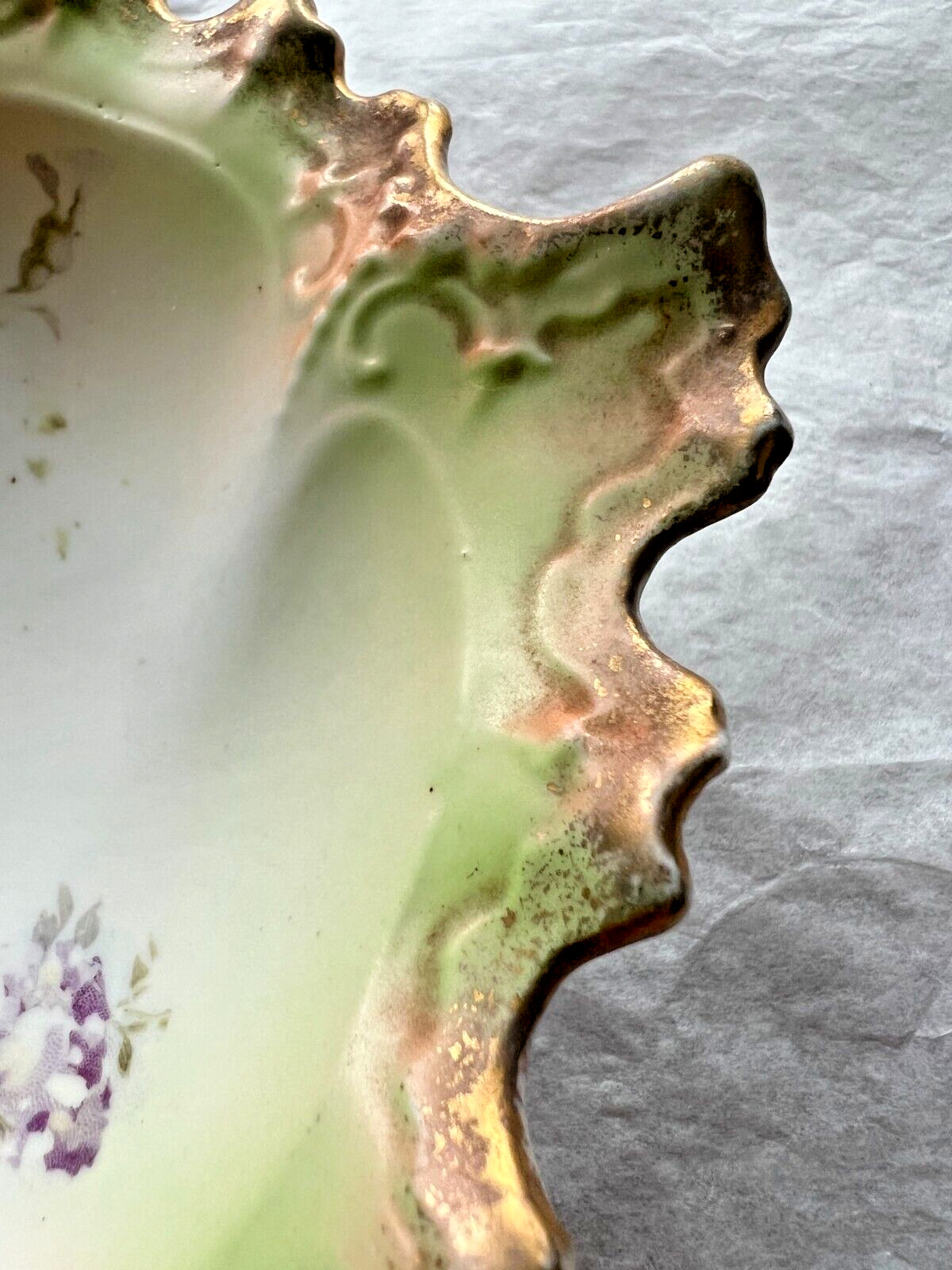 Antique MZ Austria Floral Leaf Nut Candy Condiment Trinket Dish Green Gold  - Image 5