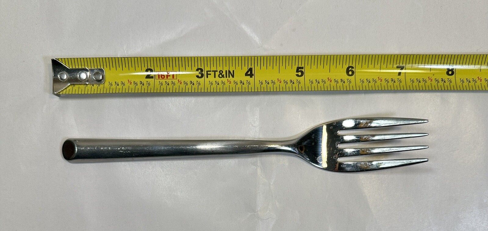 One (1) Mikasa Satin Wave Forged Stainless Flatware Place Setting - Five Pieces - Image 15