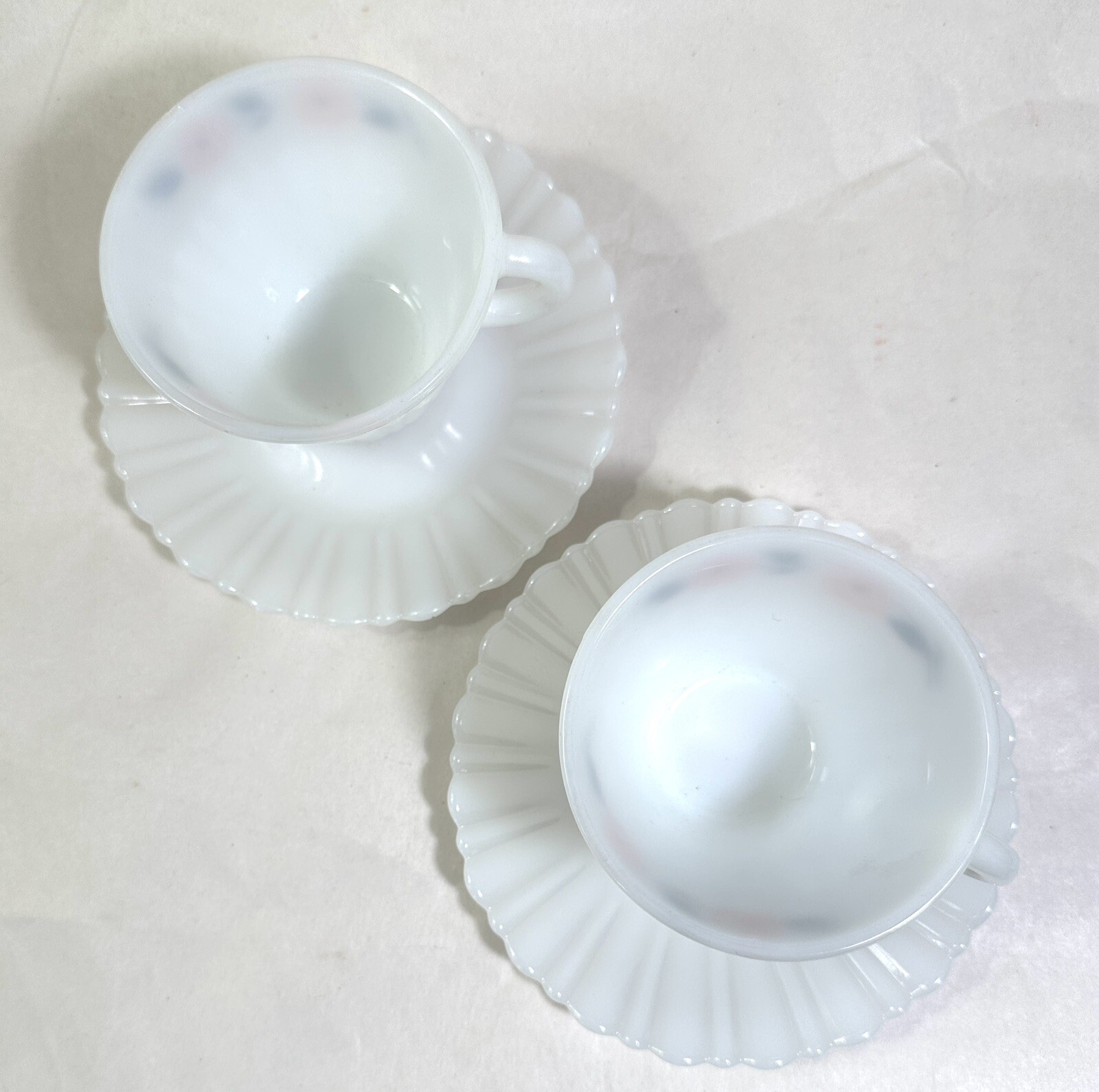 Set of Two (2) Termocrisa Milk Glass Coffee / Tea Cups and Saucers - Image 4