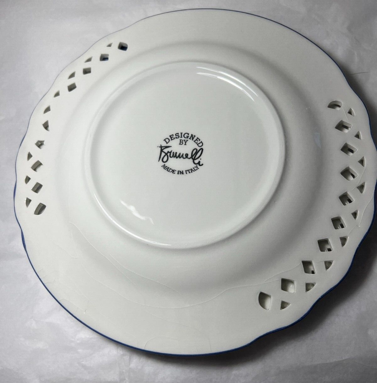 Two (2) Brunelli Blue Grapes Lattice/Scalloped Edge Dinner Plates - 10 5/8" - Image 6