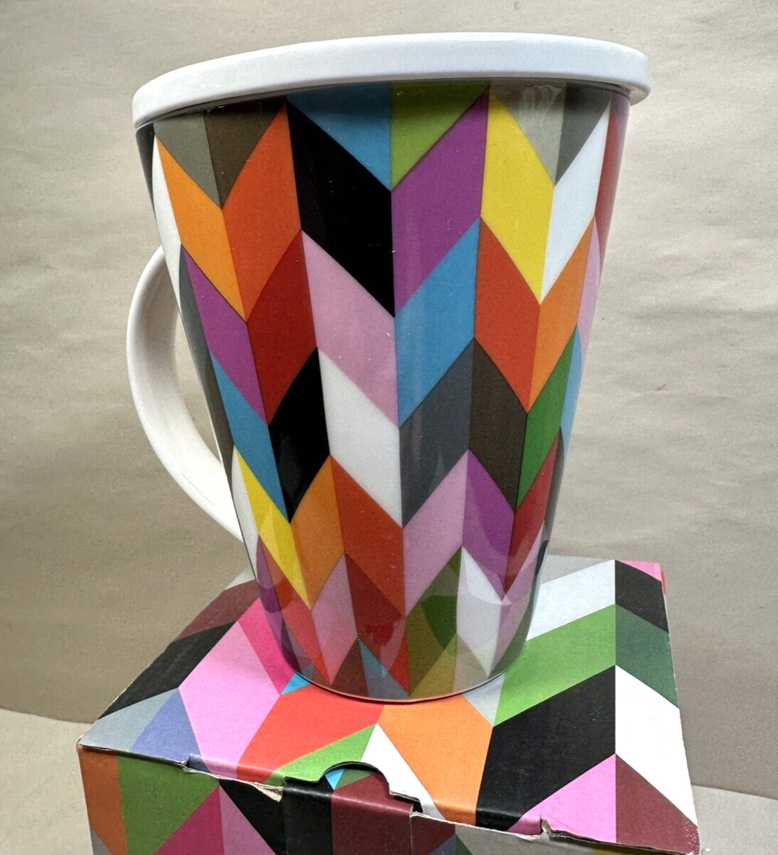 French Bull Retro Mug and Lid - Porcelain - New in Box - Image 5