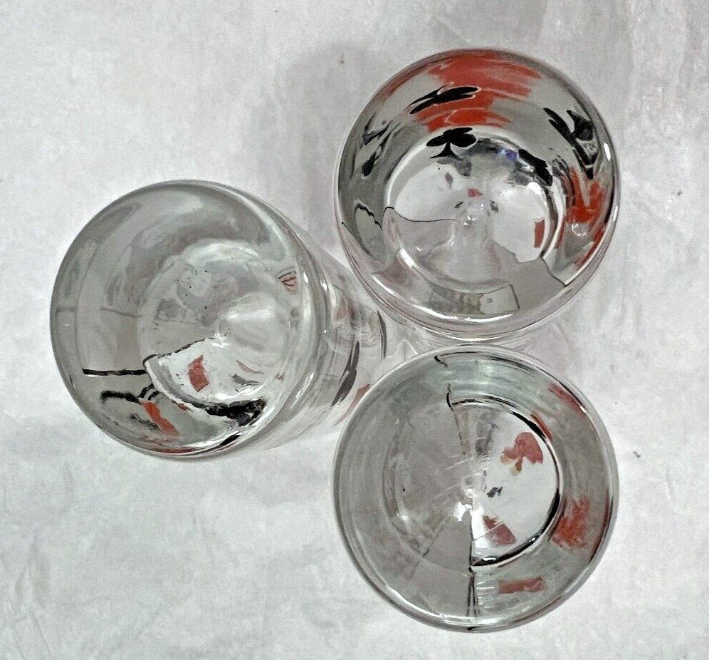 Three (3) Vintage Playing Face Card Poker Shot Glasses - Retro Barware - Image 3