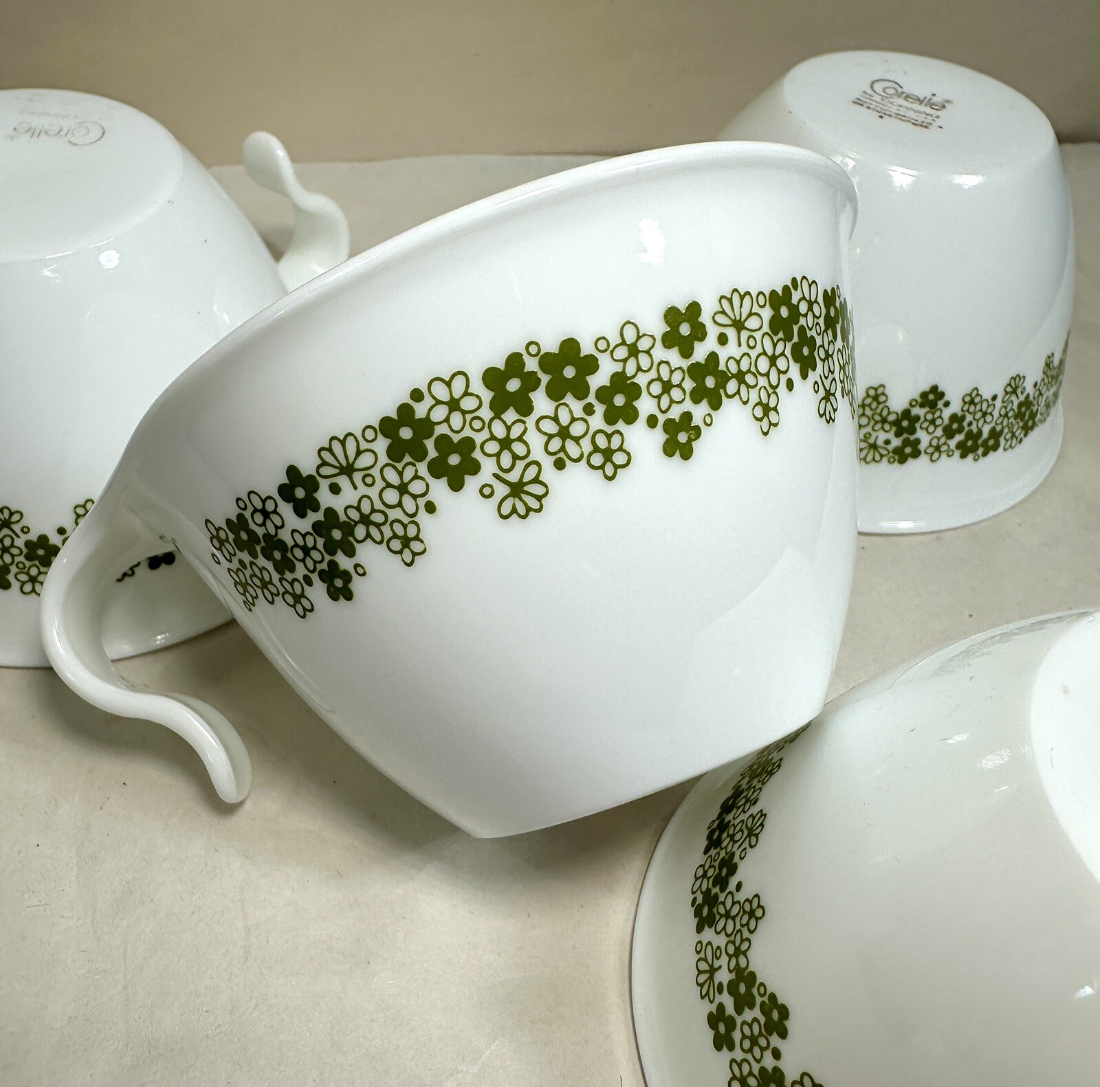 Corelle Spring Blossom Crazy Daisy 4 Hook Handle Tea Cups Vintage CorningWare - Image 6