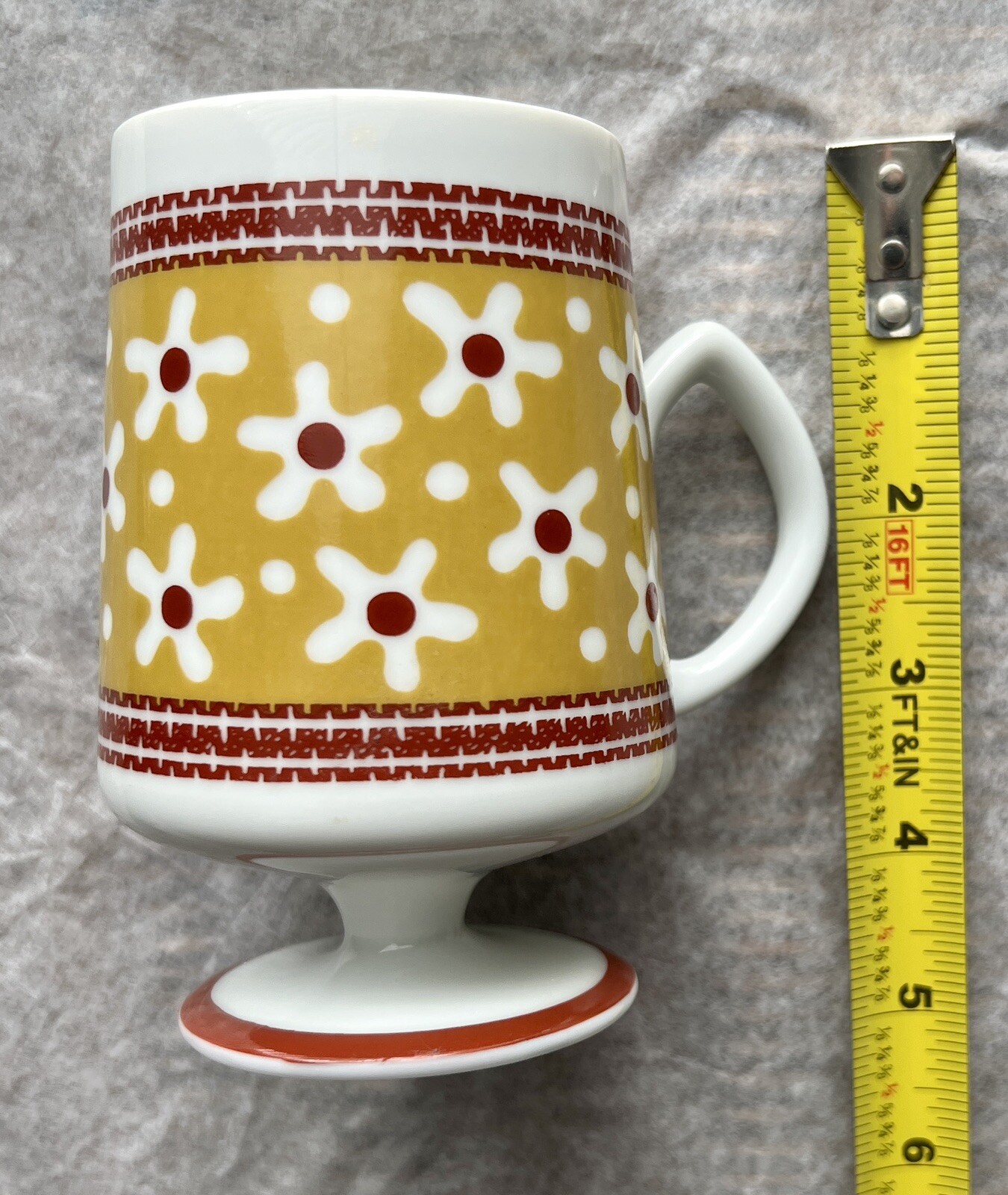 Four (4) Vintage Royal Crown Arnart Smug Mugs 4061 - Flowers / Daisies - EUC - Image 4