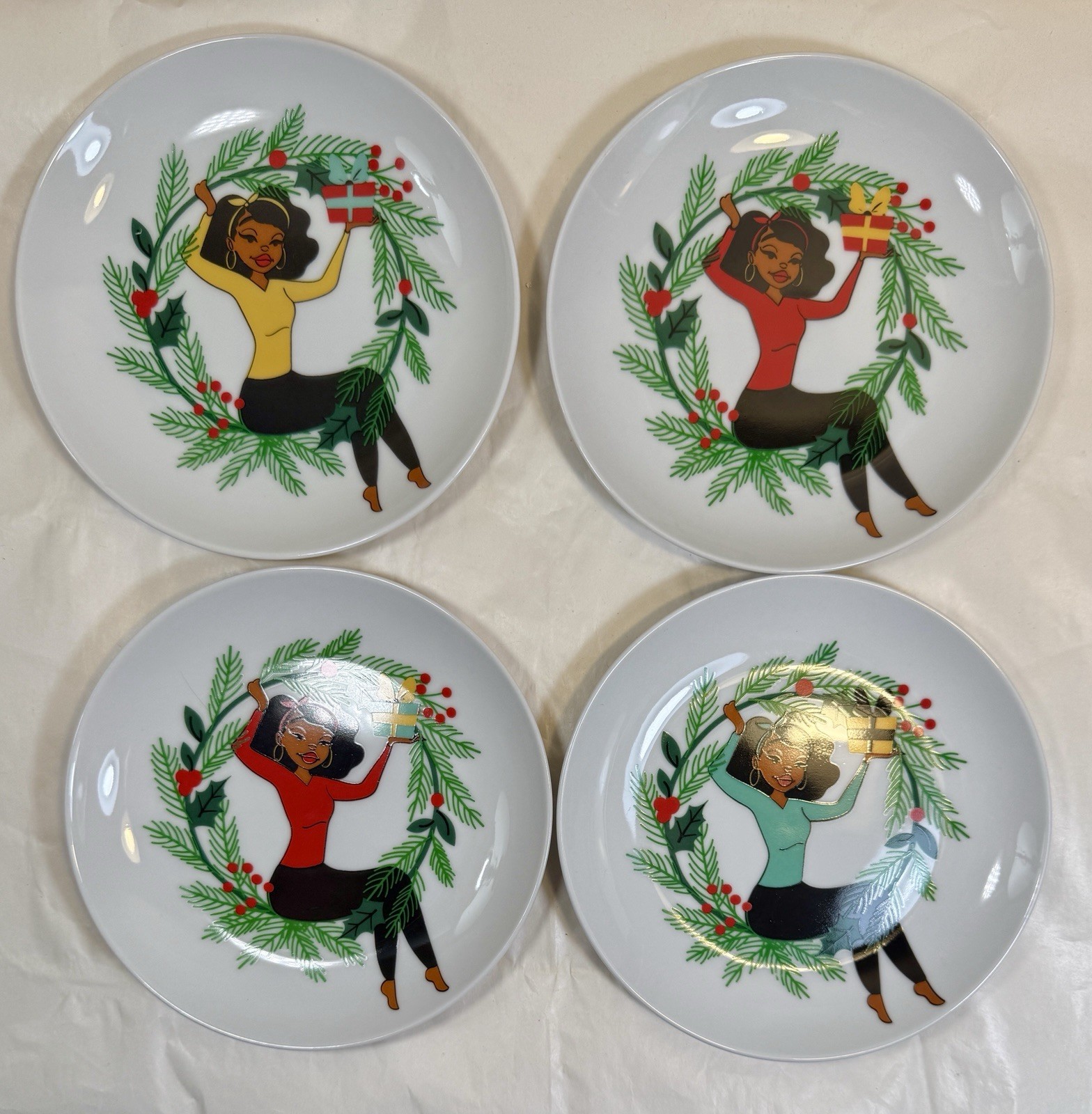 Set of 4 Black Paper Party Appetizer Plates African American Christmas 6" - NOS - Image 2