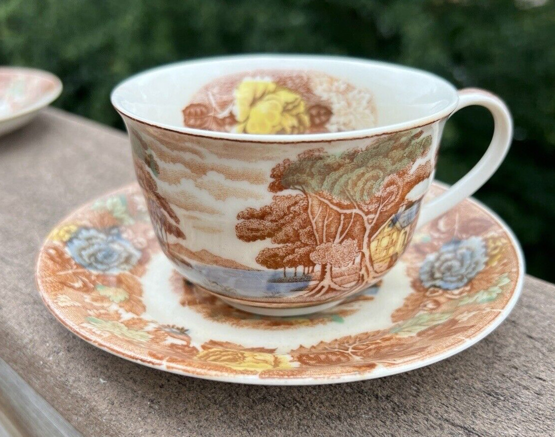 Two Vintage Nasco Mountain Wood-land Woodland Tea Cups / Saucers - Japan - Image 4