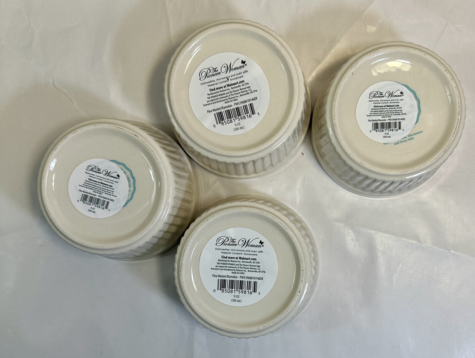 Set of Four (4) Pioneer Woman Ceramic Ramekins - 4" x 2.25" - New with Tags - Image 3