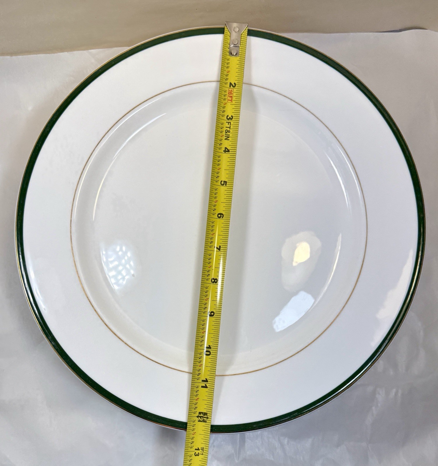 One DUDSON England 12-1/2" FINE CHINA Dinner Plate - EUC - Green Gold Trim - Image 5