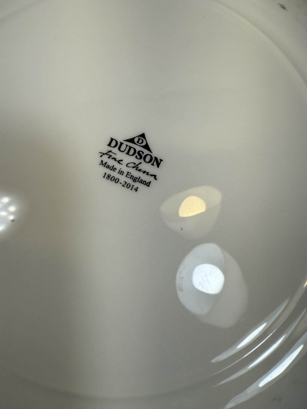 One DUDSON England 12-1/2" FINE CHINA Dinner Plate - EUC - Green Gold Trim - Image 6